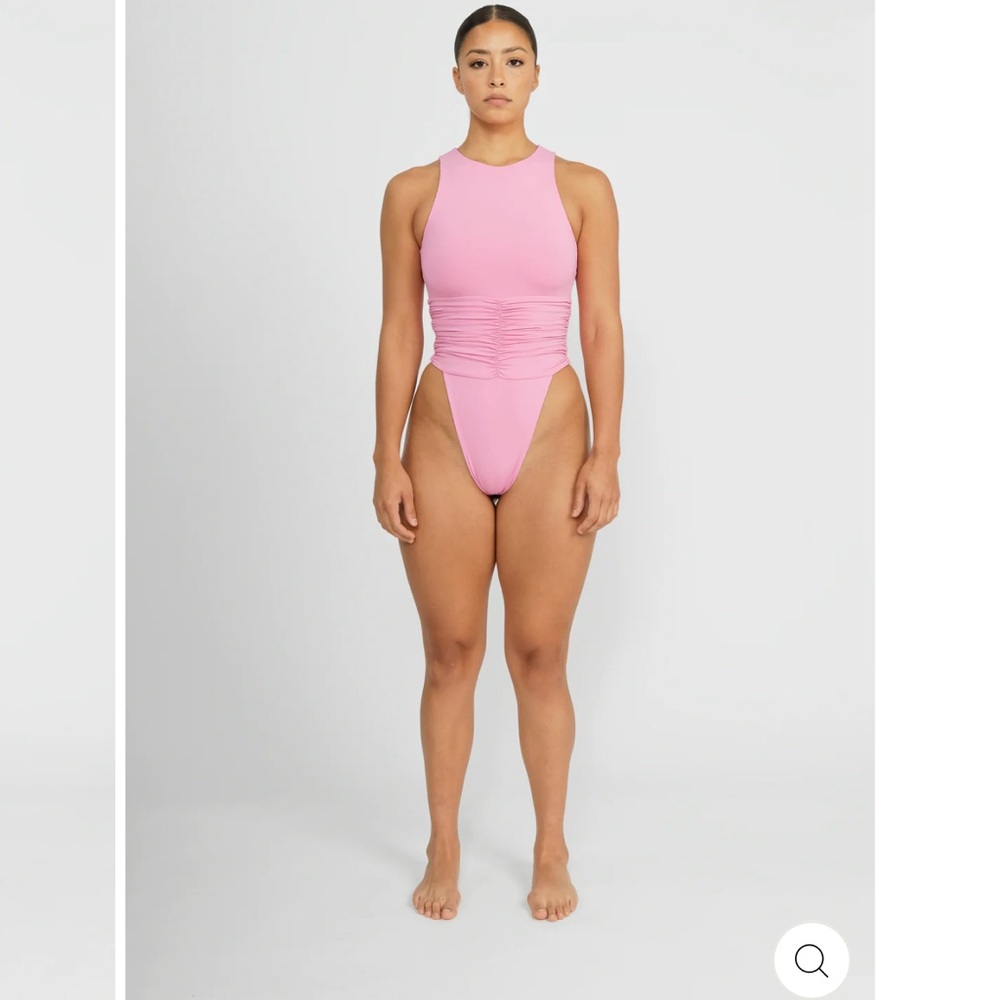 Riot swim Jace One-Piece Moderate Coverage Bubblegum